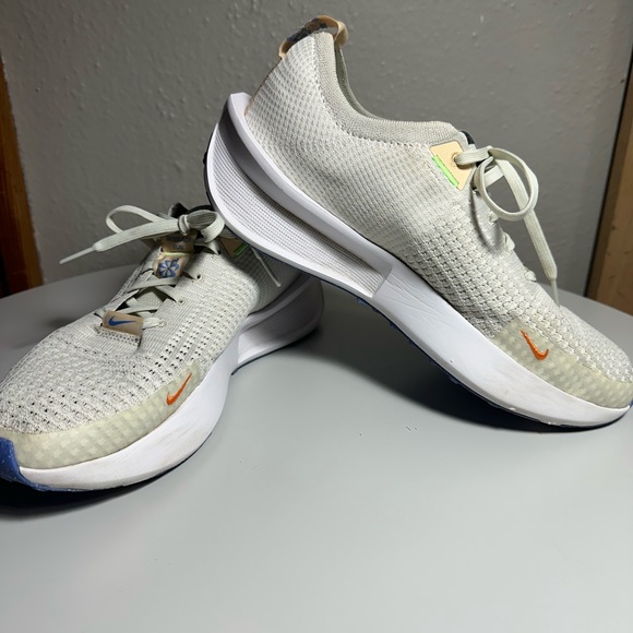 Nike Flyknit Interact Run Athletic Shoes Size 9.5, light bone - Picture 4 of 10